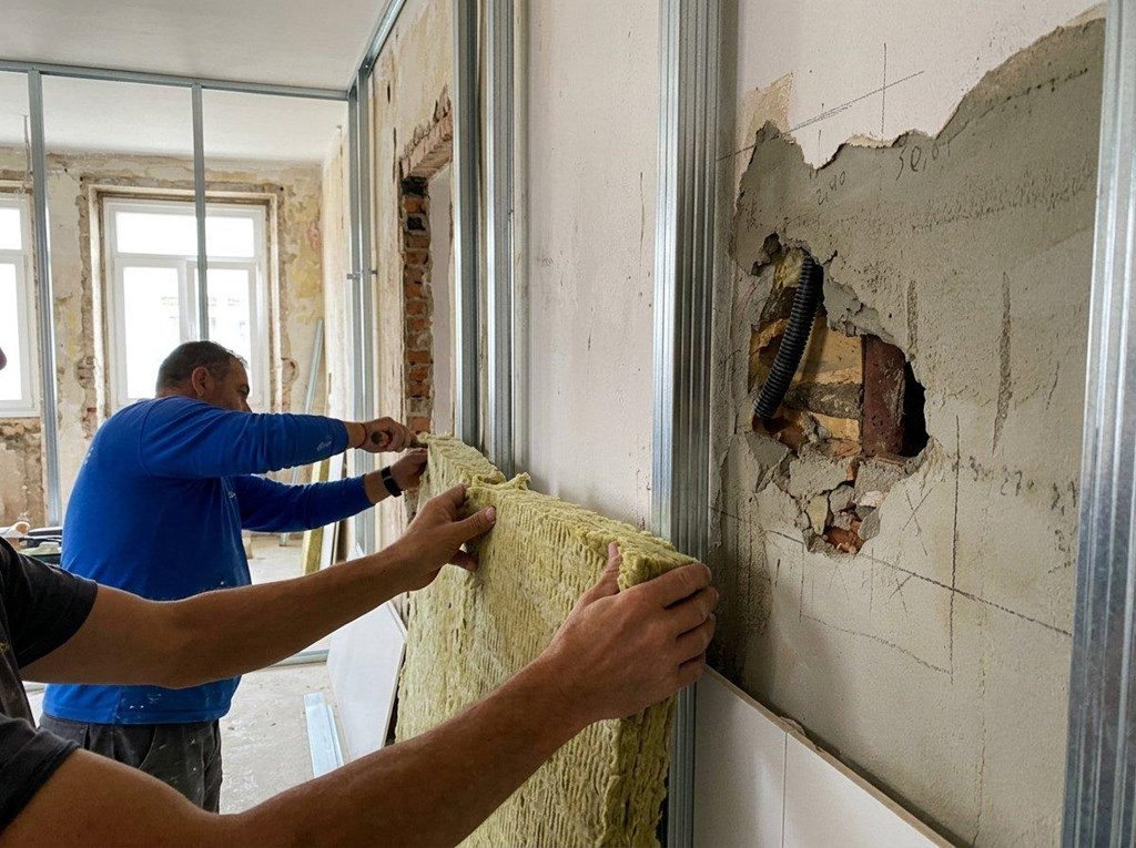 Foto 1 Rehabilitación de viviendas y locales antiguos en A Coruña